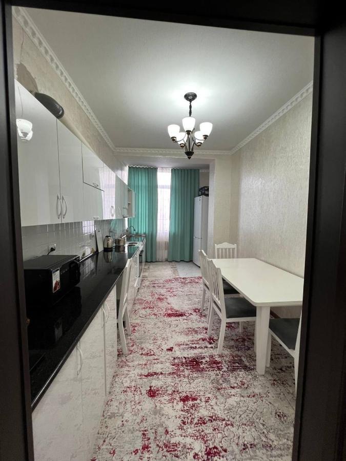 2-Room Apartment Mossovet Bischkek Exterior foto